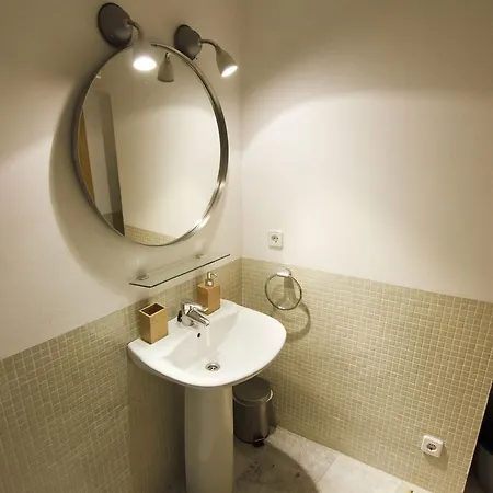 Sant Feliu Loft Жирона